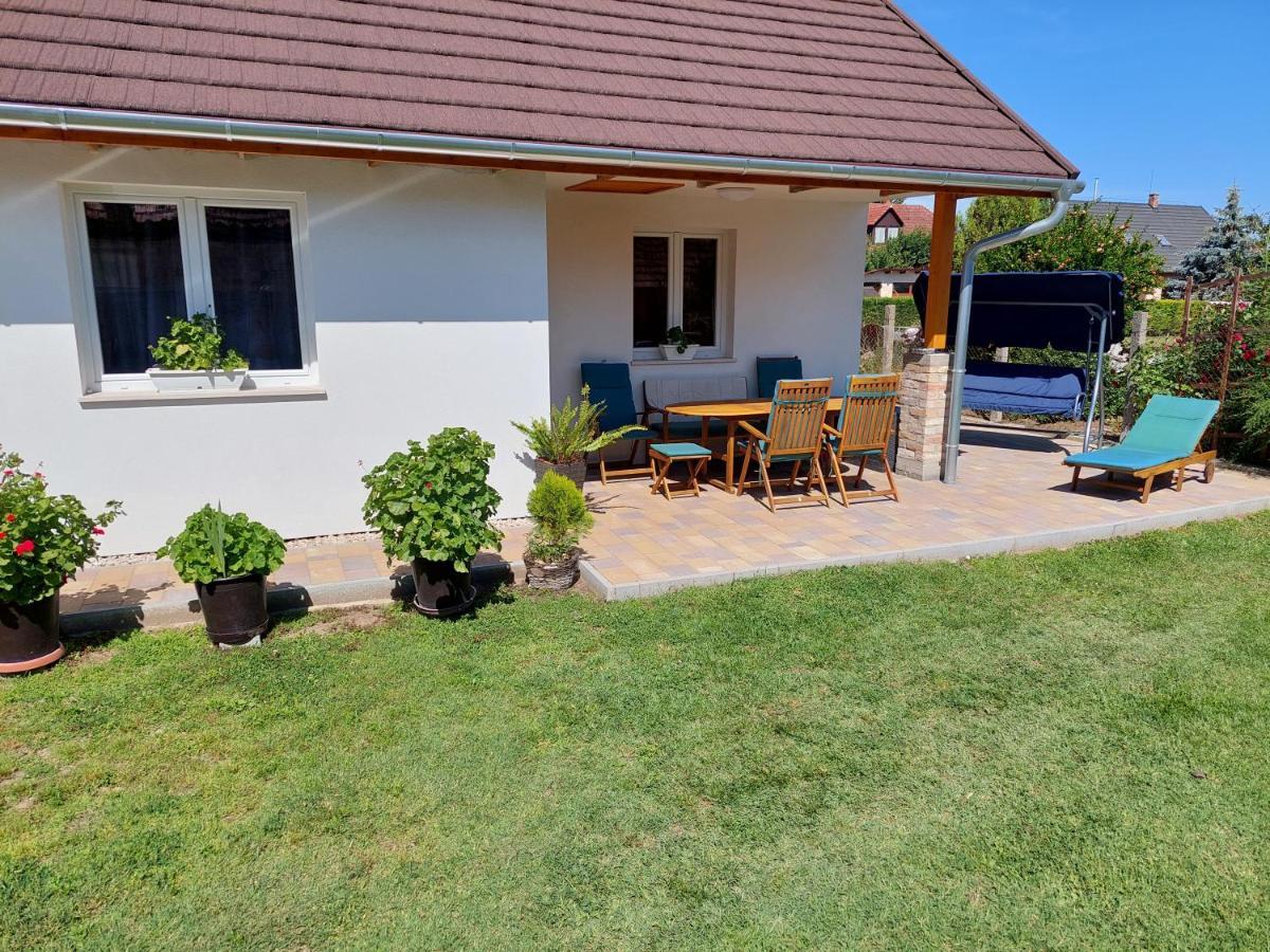 Pol-Lak Apartment Szolosgyorok Luaran gambar