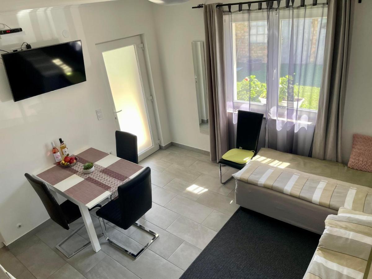 Pol-Lak Apartment Szolosgyorok Luaran gambar